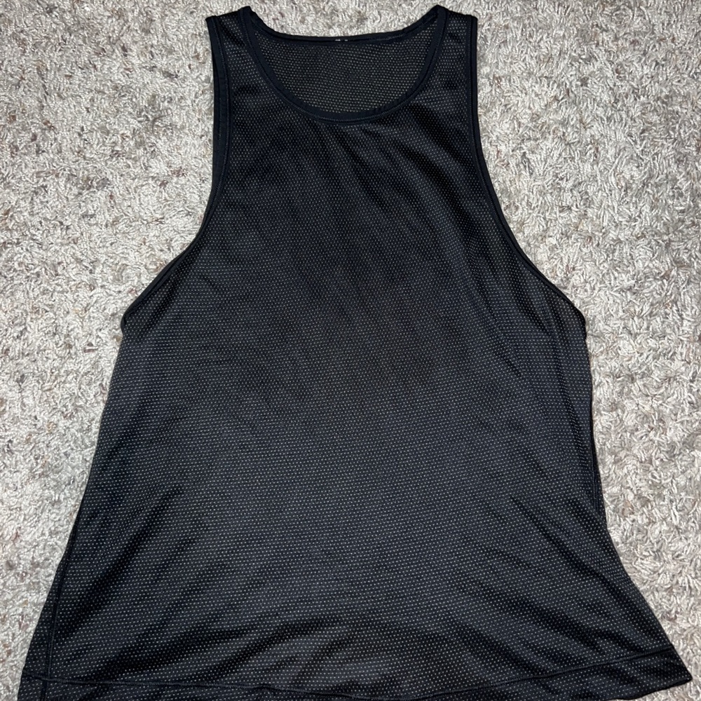 Lululemon black mesh tank top